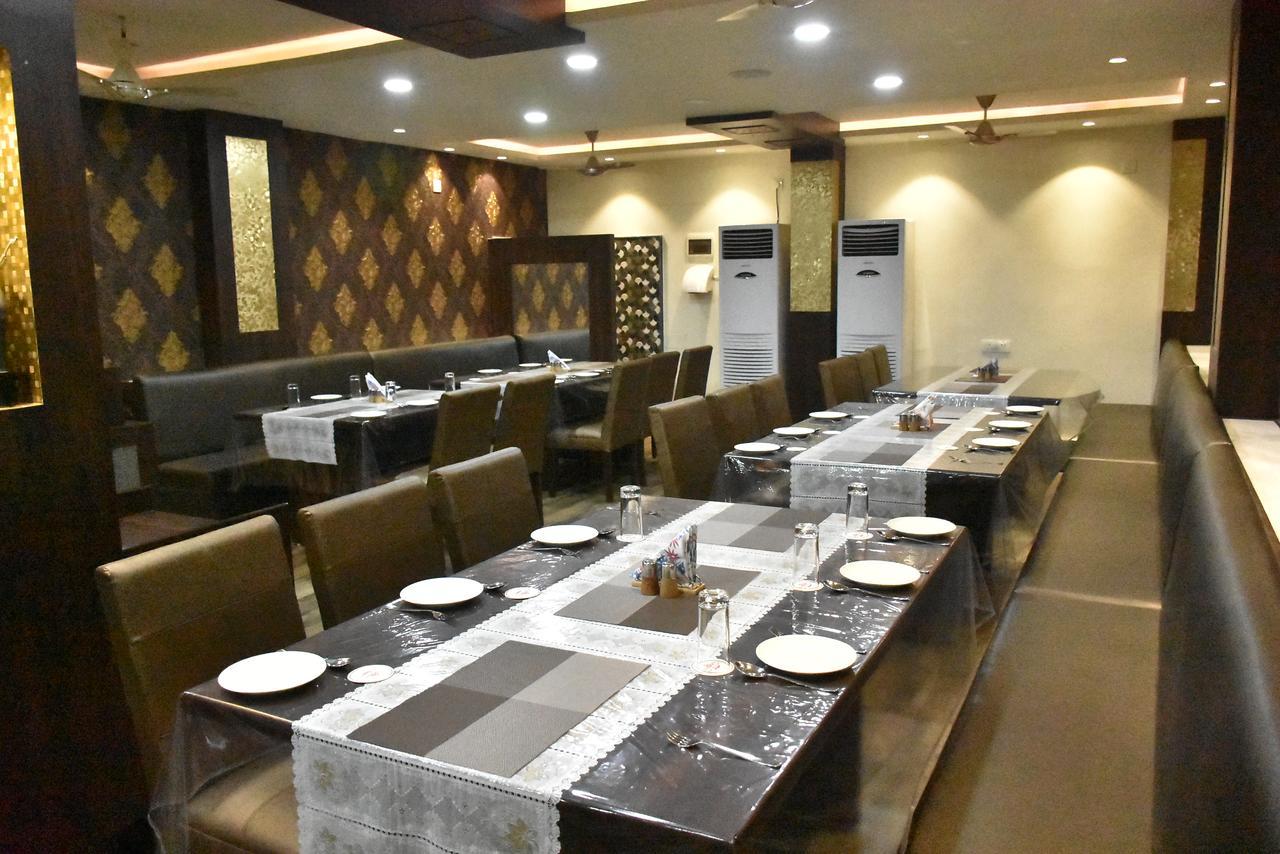 Hotel Daftari Palace Kishanganj Exterior photo